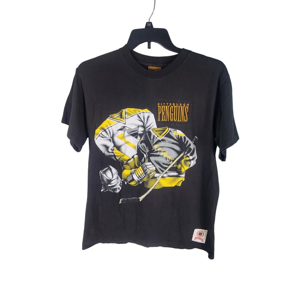 Vintage 90s Pittsburgh Penguins Nutmeg T men's medium